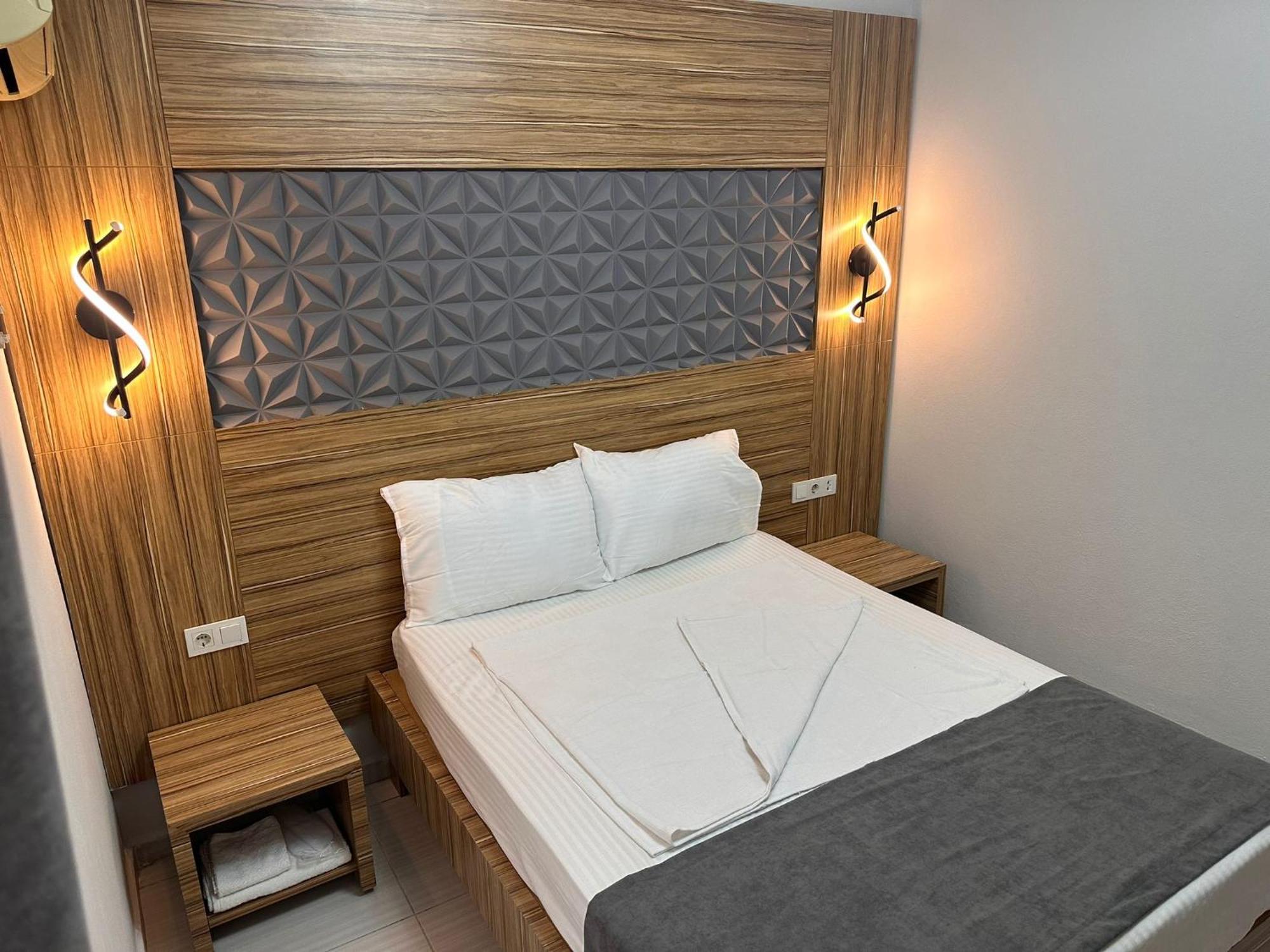 Royal Ezel Hotel Antalya Luaran gambar