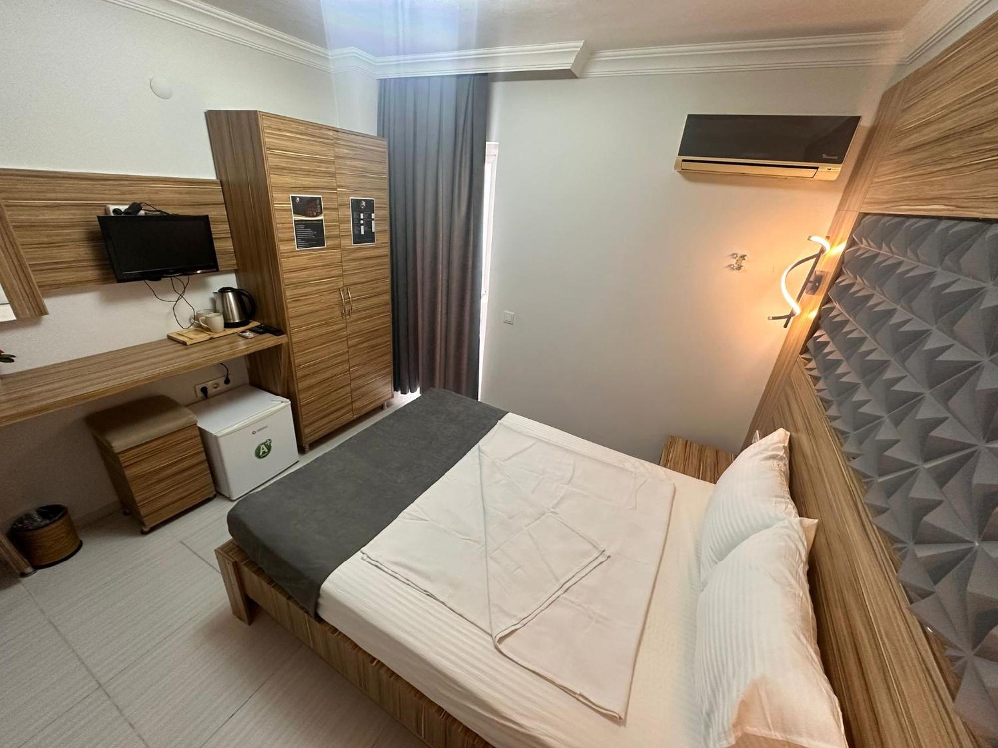 Royal Ezel Hotel Antalya Luaran gambar