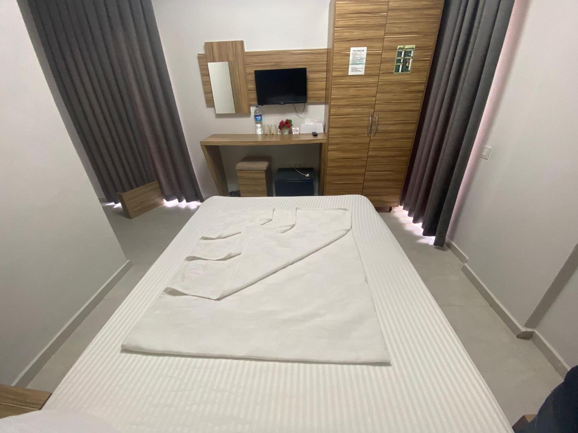 Royal Ezel Hotel Antalya Luaran gambar